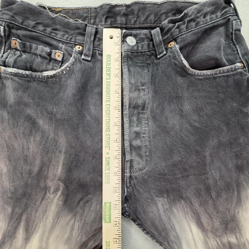 Levis important sizing